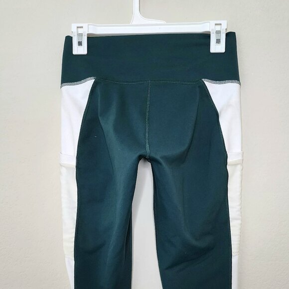 Fabletics On-The-Go PowerHold Capri Deep Sea Size M High Waist Compression - Picture 2 of 7